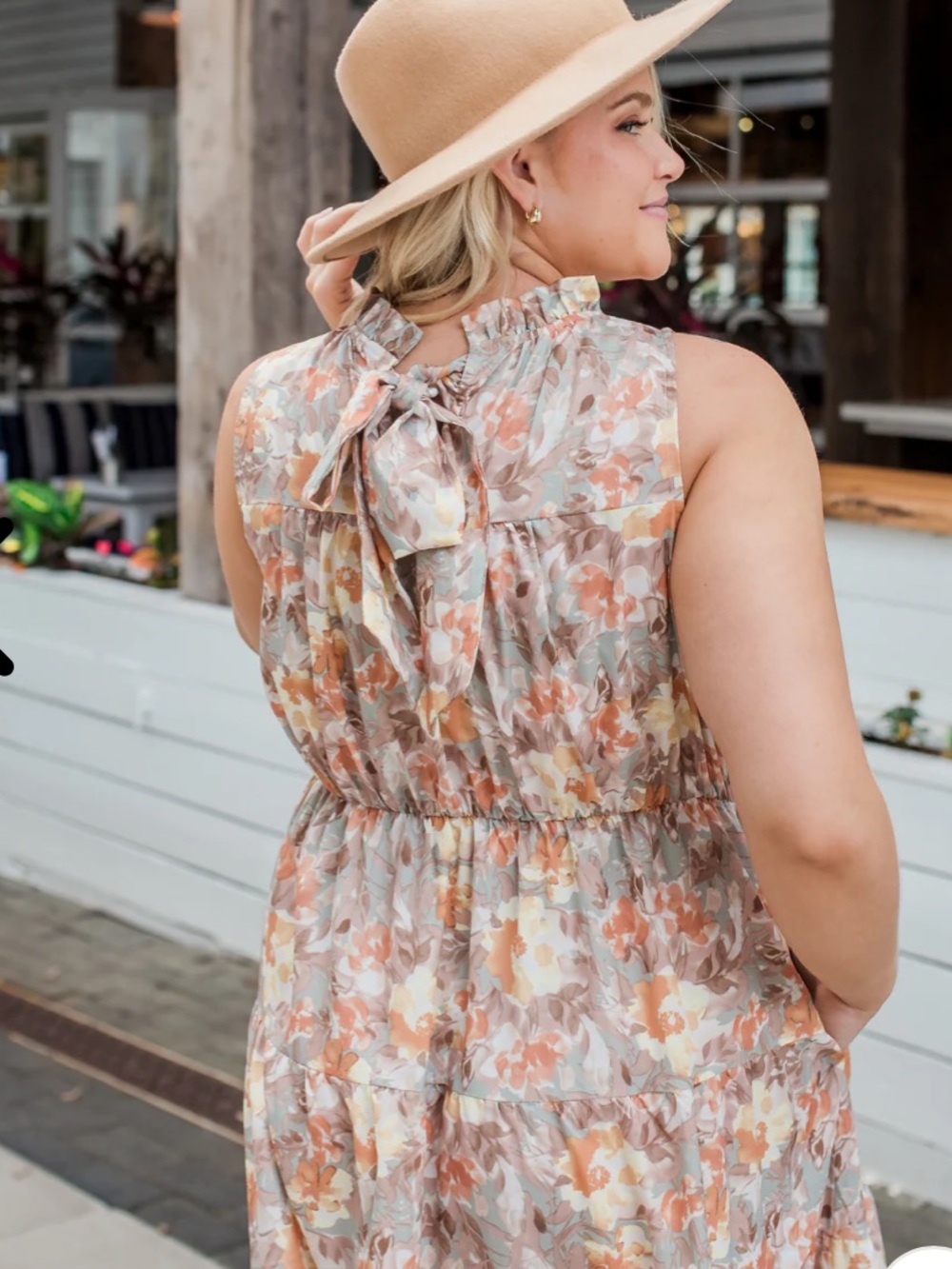 Nursing Queen Dress